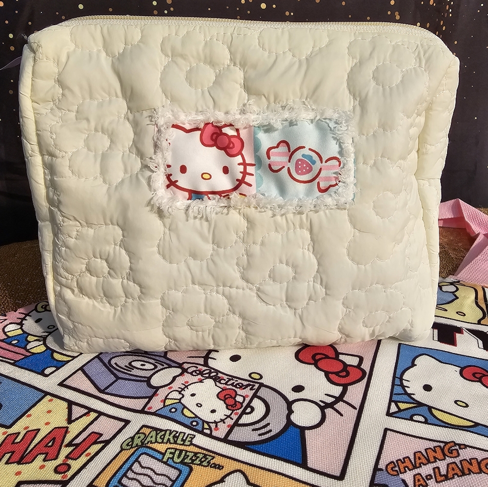 HELLO KITTY quilted cosmetic bag
